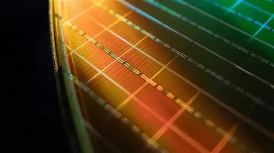 DDR4价格反常上涨助推DDR5加速普及