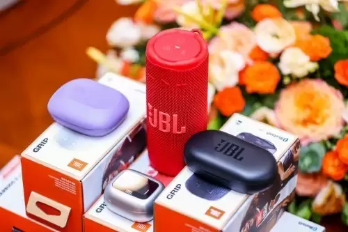 声动赛场，赢在未来 —— 哈曼品牌与梁靖崑、京东平台共启音频新篇章