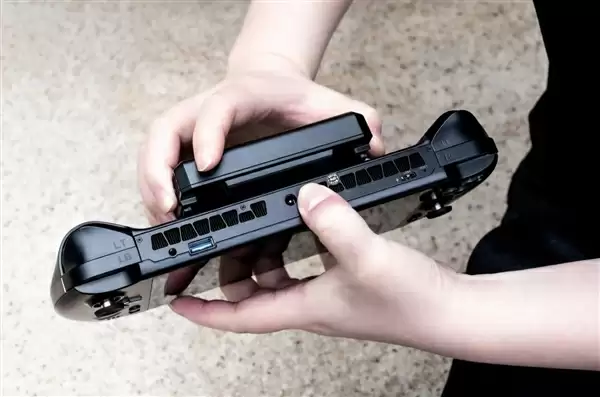 全球首款AMD锐龙AI