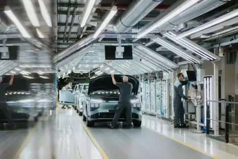 小鹏智能驾驶演示