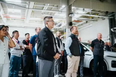 小鹏欧洲车型规划