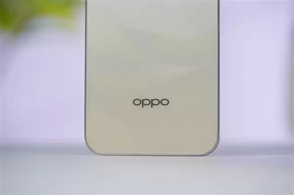 “耐用战神”再进化!OPPO A6 Pro评测:7000mAh + 三重防水够抗打