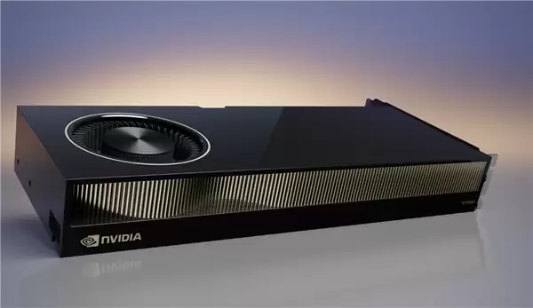 首款Blackwell定制版显卡RTX