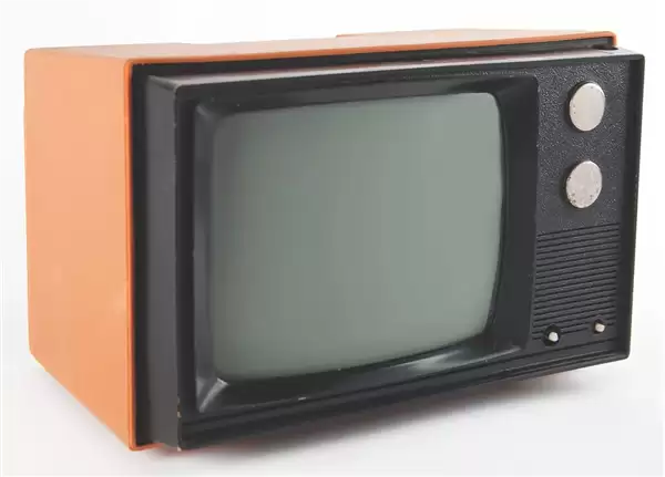 仅存世9台!稀有木盒版Apple-1拍卖:估价超210万元