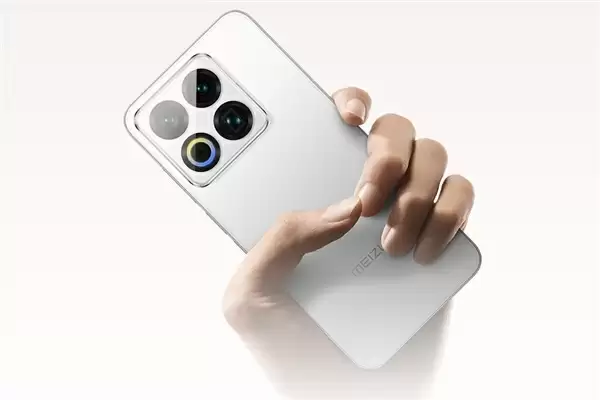 魅族22今日发布：6.3英寸小屏影像旗舰、行业唯一白面板