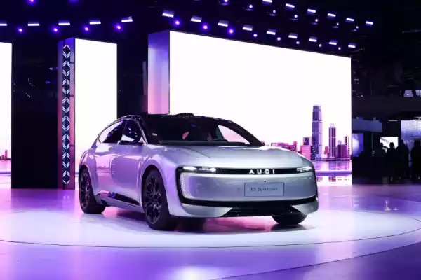 被极氪001震撼到后