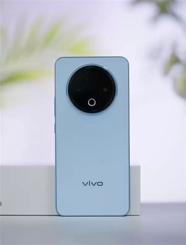 8200mAh双灭霸手机!vivo