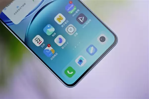 8200mAh双灭霸手机!vivo