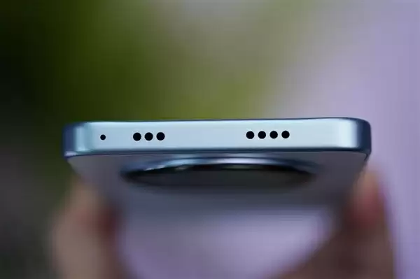 8200mAh双灭霸手机!vivo