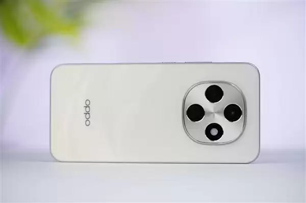 开启手机6年耐用新时代!OPPO