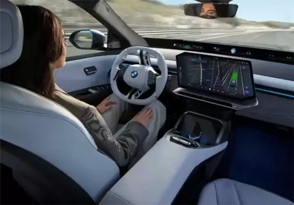 高通和宝马联合发布全新驾驶辅助系统