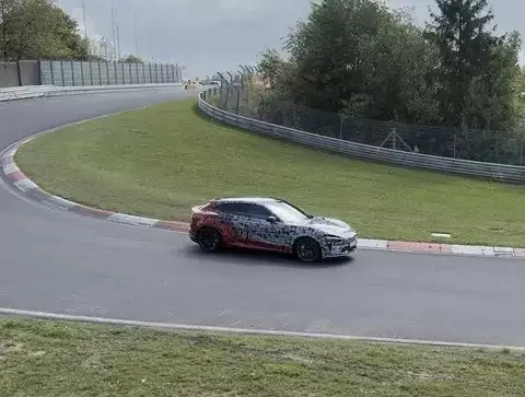 小米YU7高性能版路测曝光，GT风格或将亮相