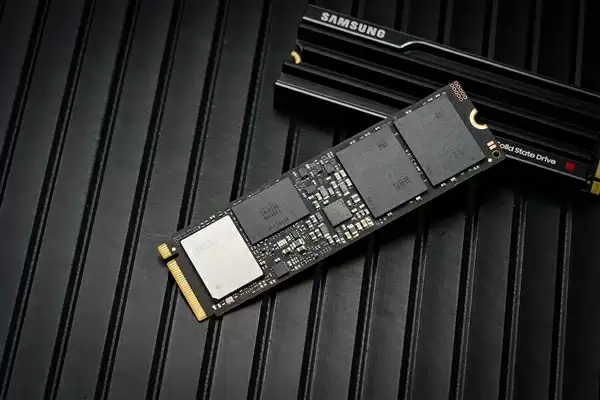 三星9100 PRO 8TB固态硬盘评测 “海纳百川”全程高能