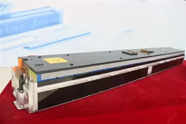 蜂巢能源半固态电池完成B样下线