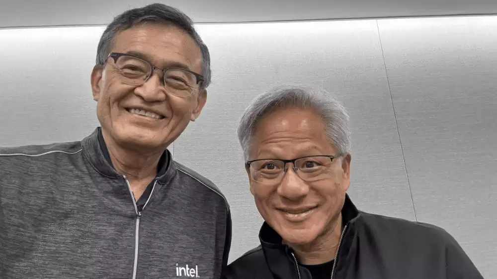 英特尔CEO陈立武与英伟达CEO黄仁勋