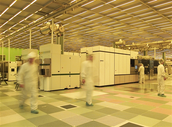 NVIDIA投资Intel50亿美元，台积电5年内市场地位稳固