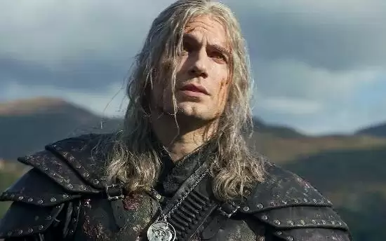 亨利·卡维尔告别猎魔人：为守护原著精神而战