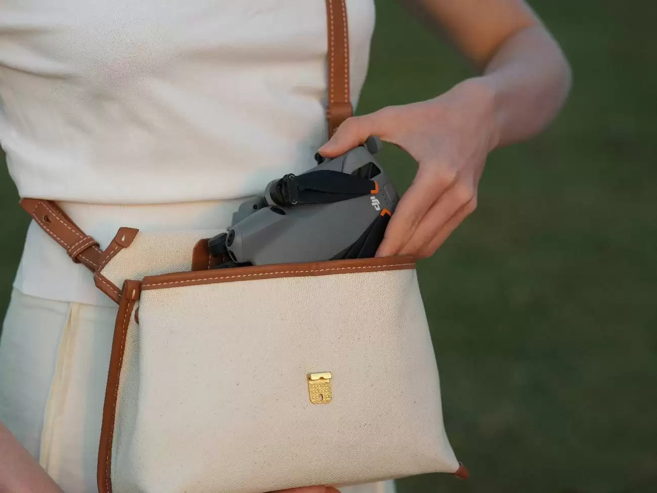 DJI Mini 5 Pro套装展示