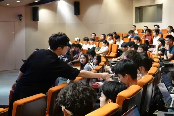 Chance AI在时尚场景中的应用