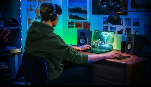 2025年高刷屏游戏本学生党推荐指南