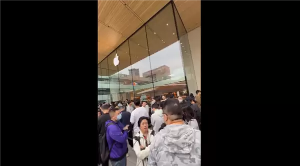 5999元起!iPhone17发售