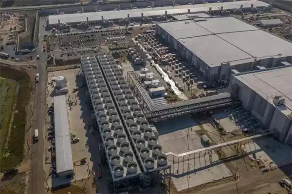 首座“全球最强AI数据中心”刚落成