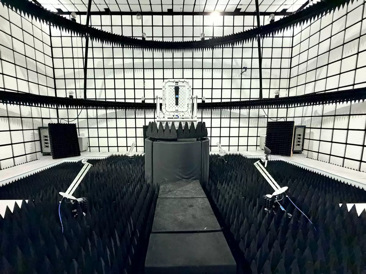 走进苹果秘密实验室：Apple