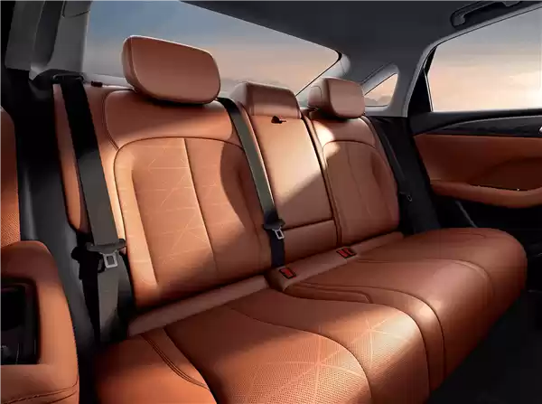 年轻人的第一辆家轿!全新吉利帝豪内饰官图发布:质感越级