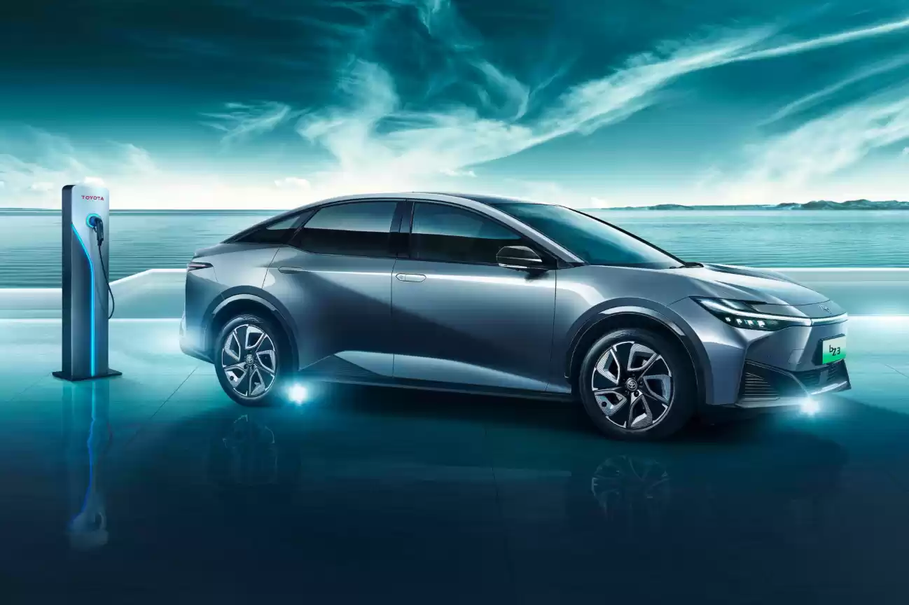 半隐藏式门把手设计