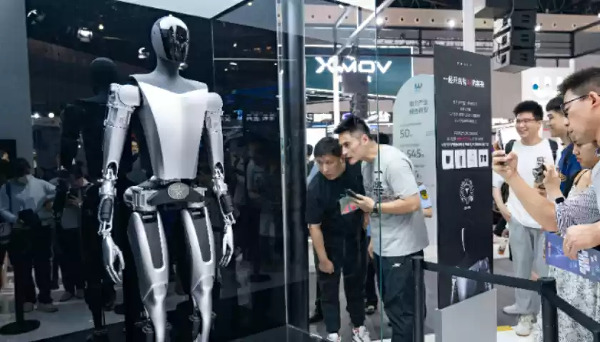 特斯拉人形机器人