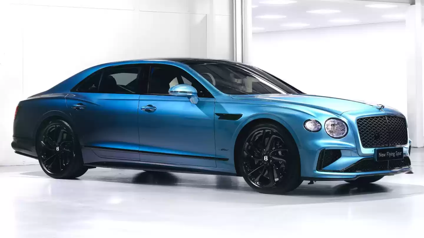 宾利渐变涂装首秀