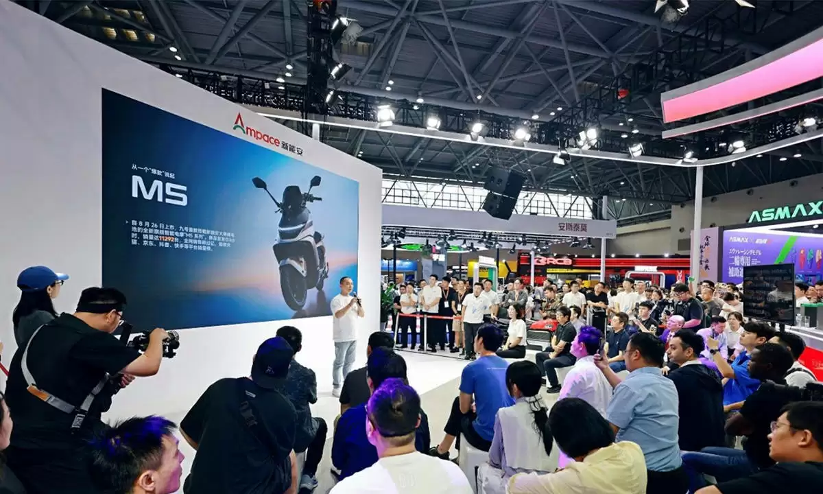 九号M5系列展会现场