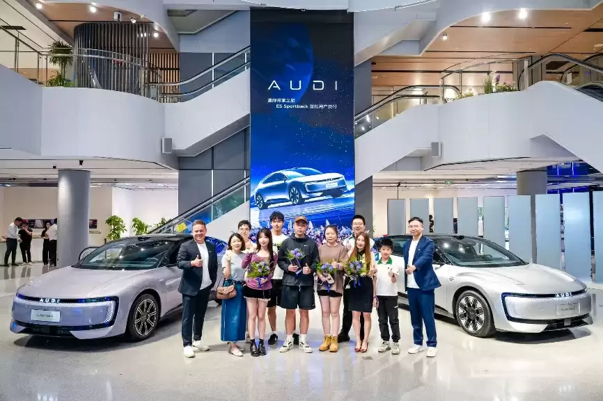 星际探索主题交付现场