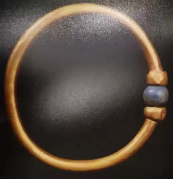 埃及3000年前法老金手镯被偷