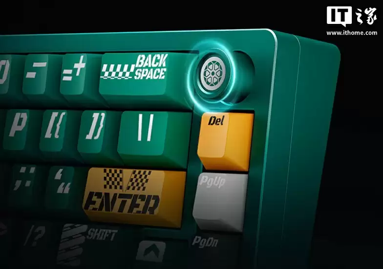 雷神推出 VIC68 Ultra 有线磁轴键盘:0.001mm RT 精度、TTC 万磁王 RGB 轴体,899 元