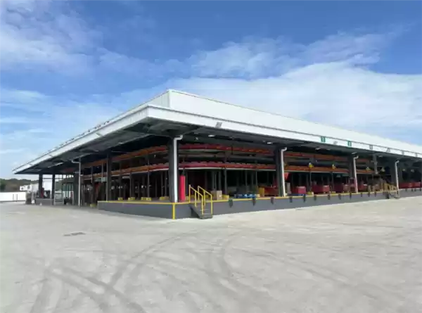 顺丰智能转运中心助力2025阳澄湖大闸蟹高效上市