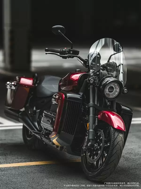 长城灵魂发布新款复古巡航摩托，八缸动力+豪华配置