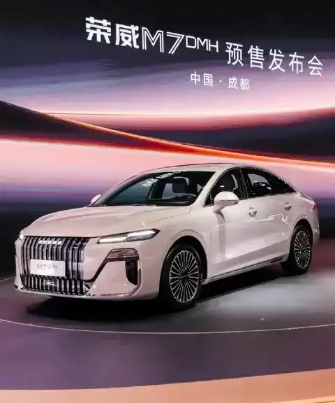 荣威M7 DMH:全能混动家轿新标杆