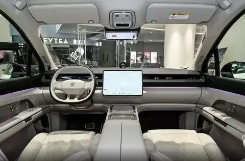 蔚来发布全新ES8：900伏高压架构，续航635公里，起售价29.88万元