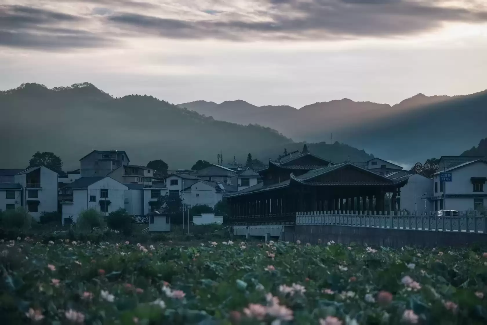 捕捉仲夏星空的璀璨与深邃，佳能 EOS R5 Mark II 星空摄影体验