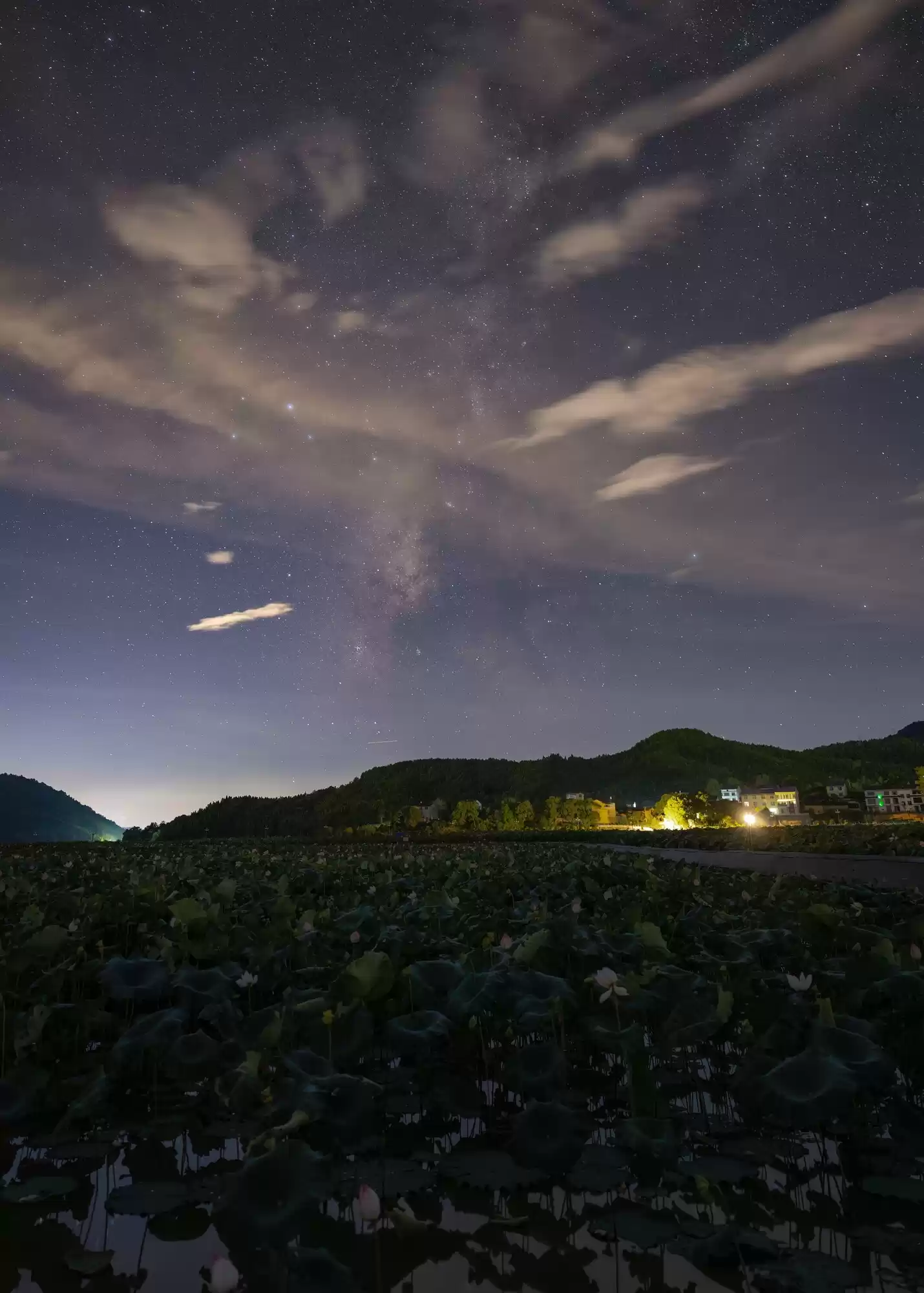 捕捉仲夏星空的璀璨与深邃，佳能 EOS R5 Mark II 星空摄影体验