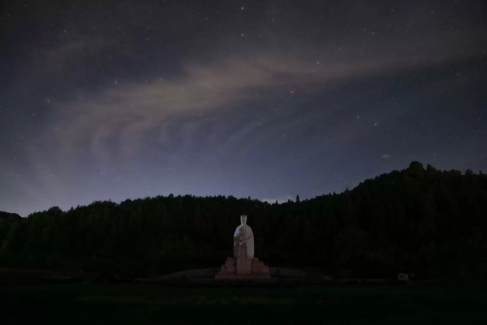 捕捉仲夏星空的璀璨与深邃，佳能 EOS R5 Mark II 星空摄影体验