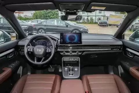 “本田CR-V三十周年特别版：科技配置升级，品质再突破”