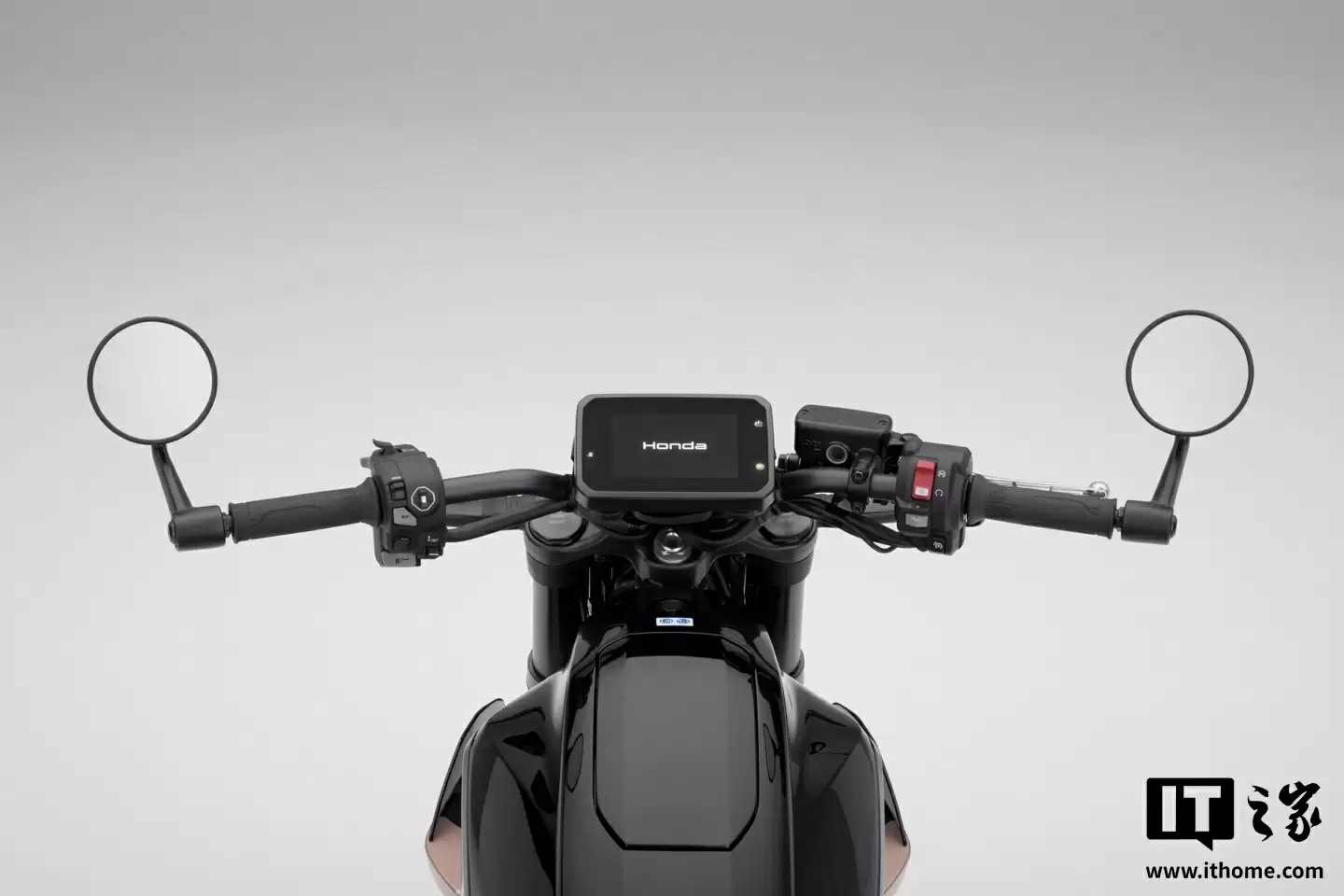 本田首款全尺寸电动摩托车