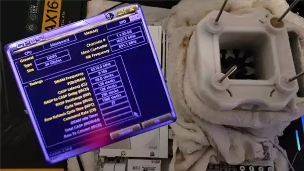 全新世界纪录！DDR5内存超频首次突破13020MT/s