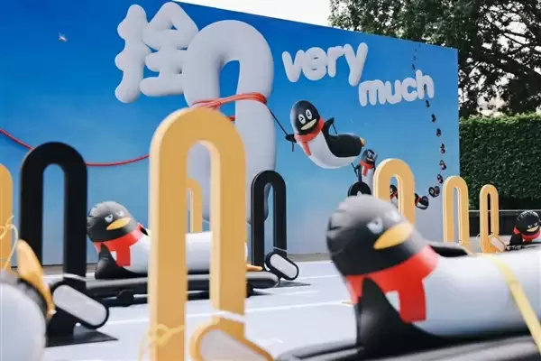 “桦加沙”逼近 腾讯拴企鹅“大作战”：没想到今天真的拴Q了  网友：笑得不行了