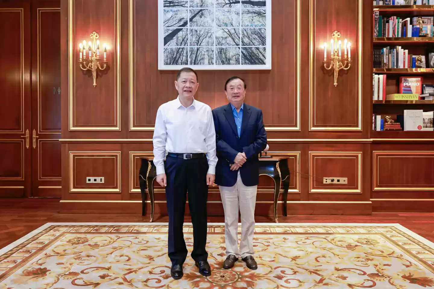 岚图汽车卢放：任总对华为与岚图的合作给予了肯定，相信我们和华为的合作之路将越来越宽阔