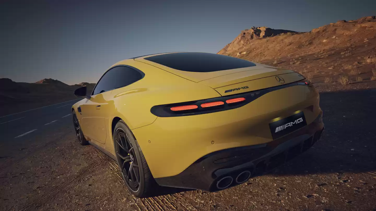 全新梅赛德斯-AMG GT 50侧面