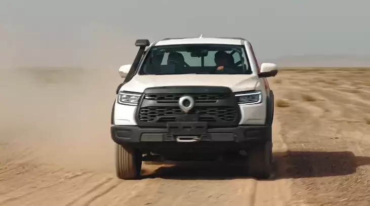 长城V6火炮皮卡外观