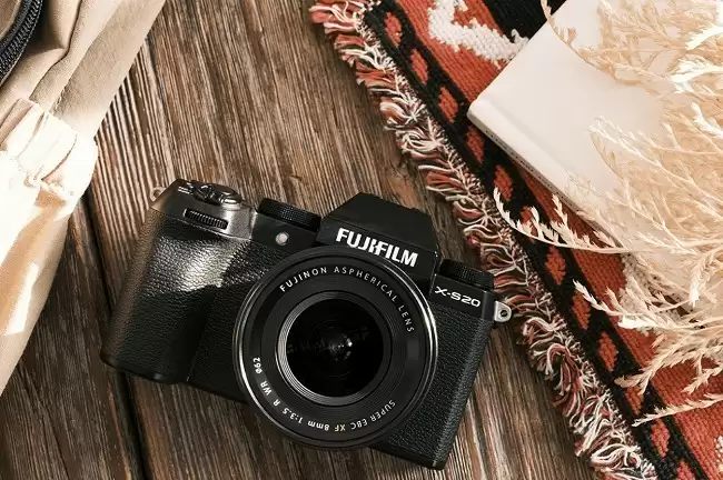 富士X-S20